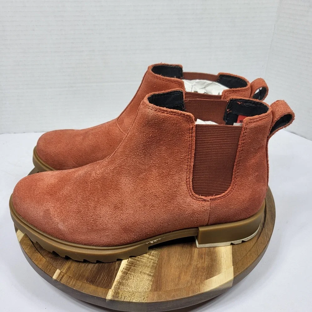 Sorel Hi-Line Chelsea Boots Waterproof Suede Rust Orange Women's Size 6.5 NL4815